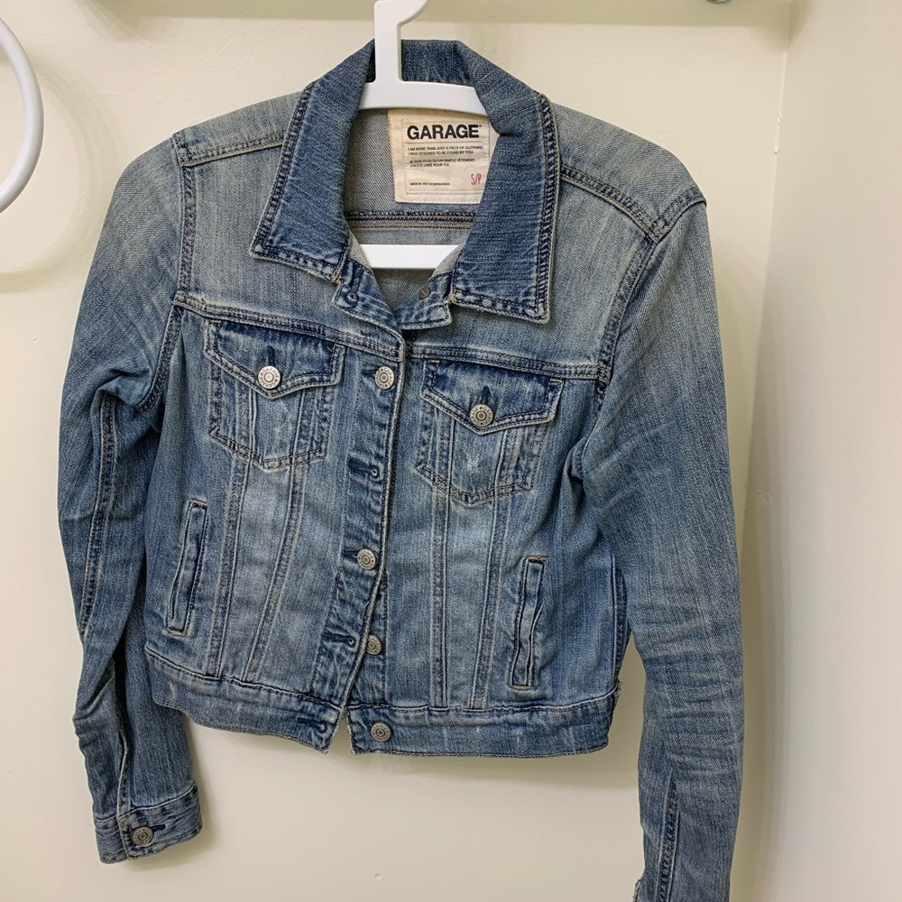Denim jacket - Picture 2 of 3